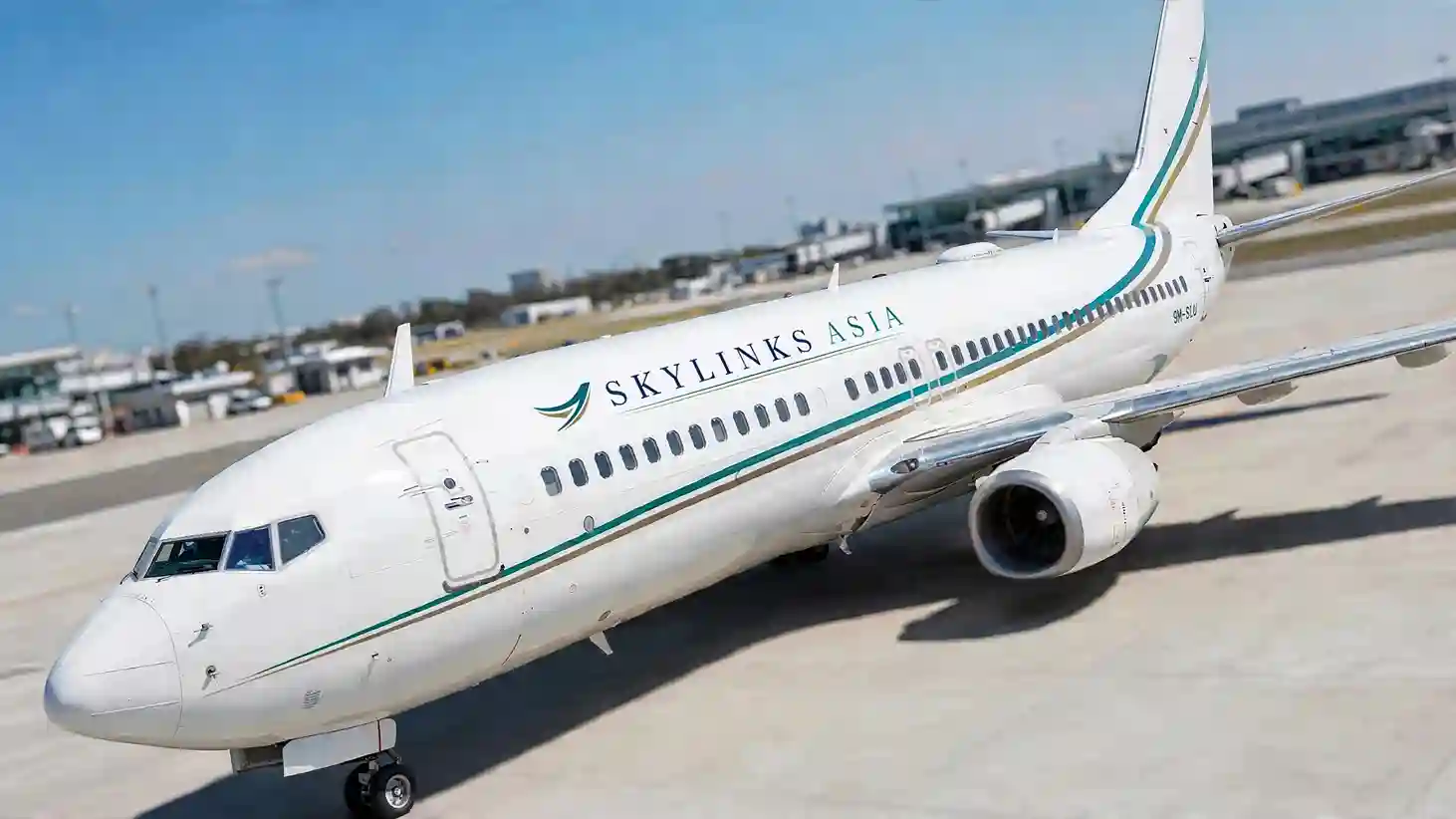 Boeing 737-800 Charter